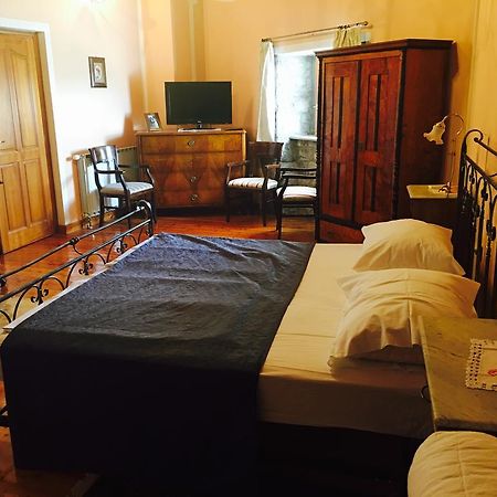 Guesthouse Domacija Sajna Sezana Luaran gambar