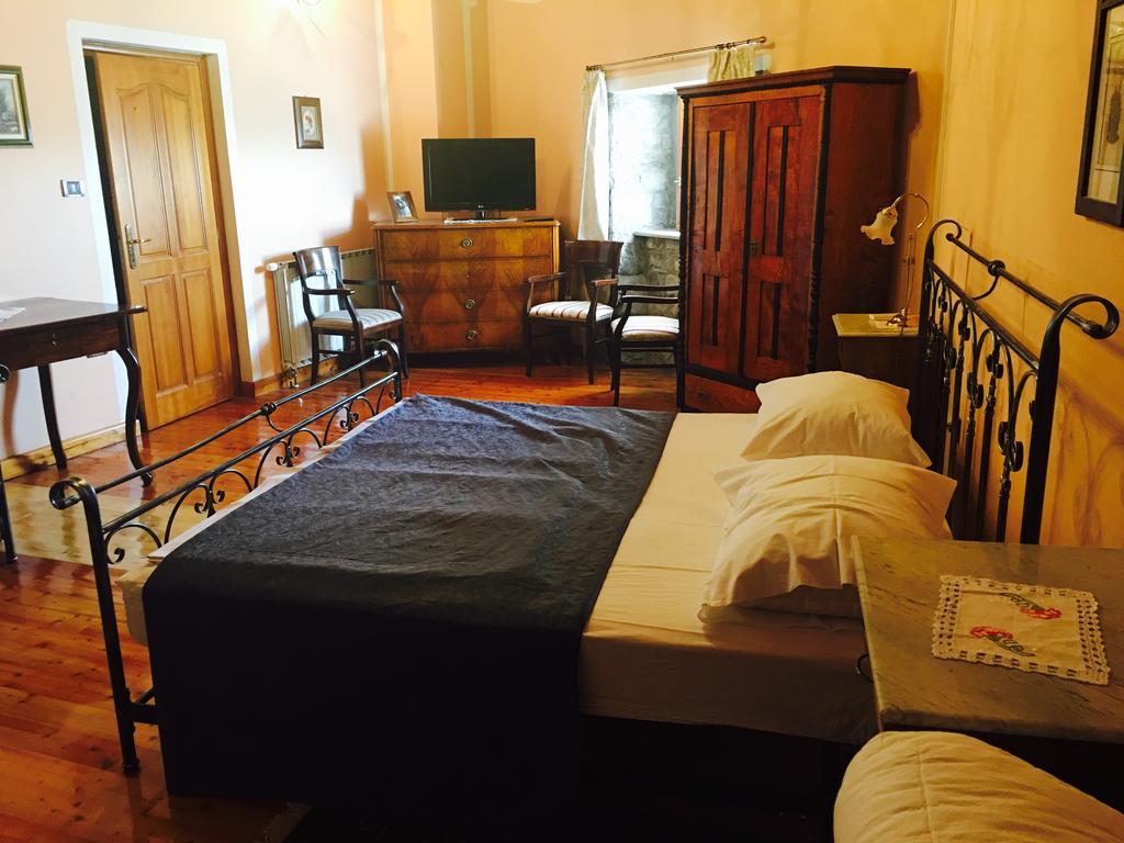Guesthouse Domacija Sajna Sezana Luaran gambar